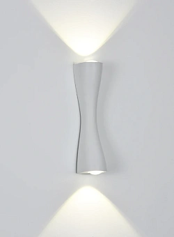 Настенный светильник Arte Lamp ALGEDI A6028AP-10WH