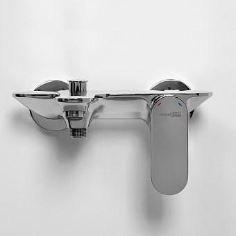 Dinkel 5801 Смеситель для ванны с коротким изливом