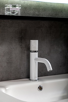 Смеситель STICK для умыв.низ. WHITE MRAMOR WHITE_Комплект