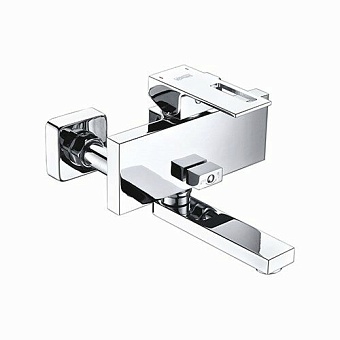 Alme 1501 Смеситель для ванны с коротким изливом